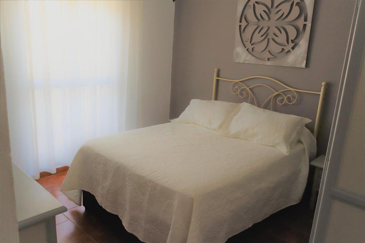 Вилла Casa Con Patio En El Centro De La Ciudad Чиклана-де-ла-Фронтера Экстерьер фото
